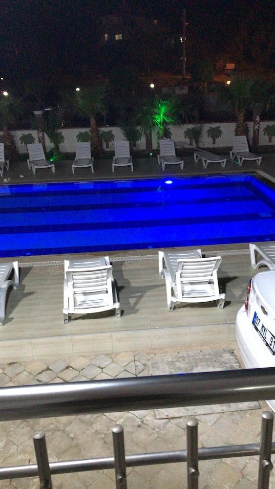 Elitpark Residance Otel 2*